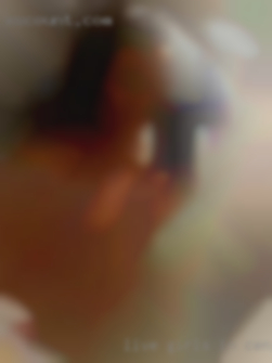Live girls in Central Phoenix and can host.