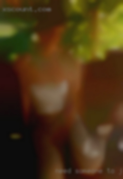 Need someone to just around nude talk to?