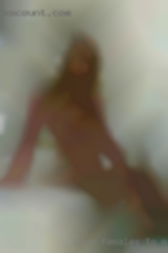 Open females to meeting men or couples.